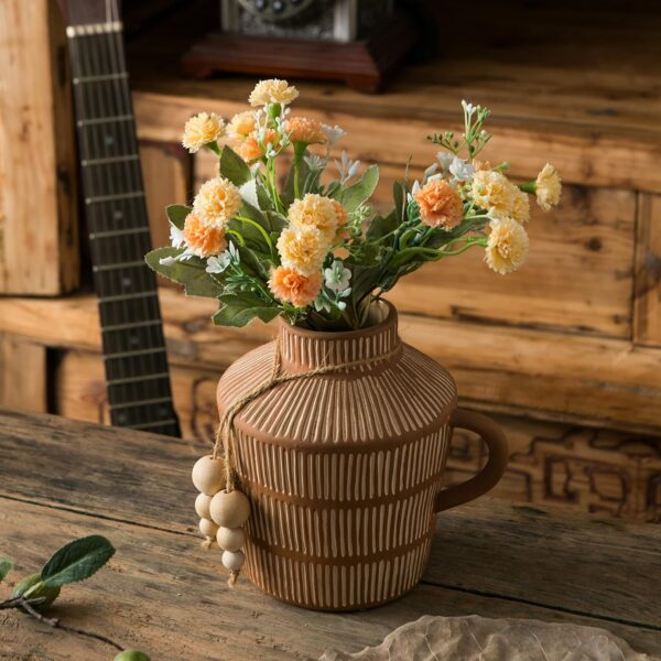 Decorative Vases With Flowers